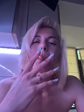tanyagrey's Live Chat Room