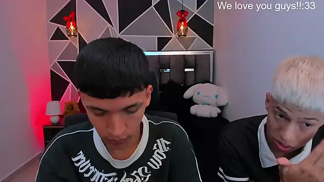 Juan_Nd_Steven Pertunjukan Kamera Seks Langsung