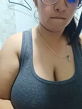 _Angelinaandrade_n Live chat-huone