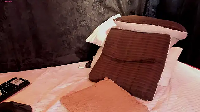 Sala de chat en directo de MiaKnox