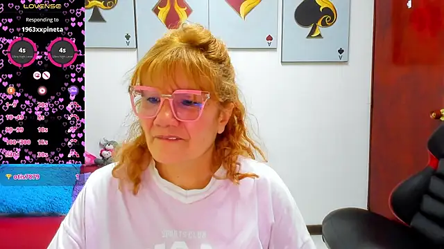 Živá chatovací místnost Salomeediaz_