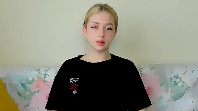 ElleLuv_: онлайн-чат