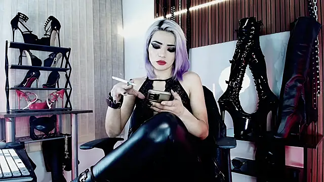 missdarklady Live Chatraum