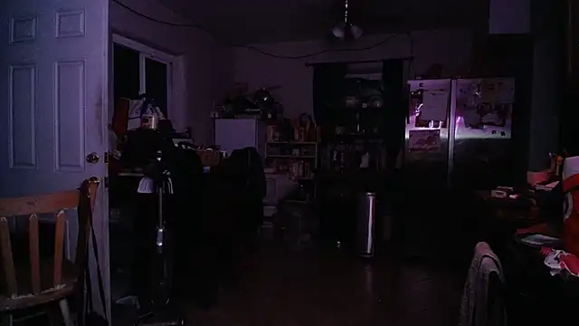 Živá chatovací místnost anja_peach