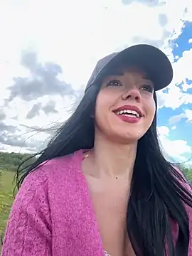 Vanesskaa Adlı Modelin Canlı Sohbet Odası