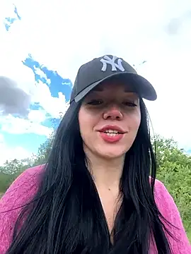Vanesskaa Adlı Modelin Canlı Sohbet Odası