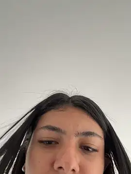 Liissa_cute_ Adlı Modelin Canlı Sohbet Odası