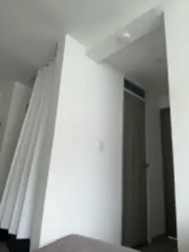 LauraCadwell Live Chatraum