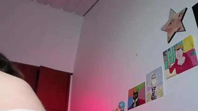 Pokój czatu na żywo – NEXT_DOOR_GIRL_
