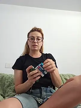 Chat ao vivo de Bel_lla036Bella