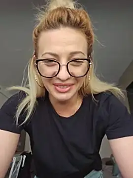 Bel_lla036Bella – live chatrum