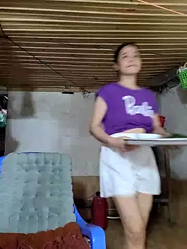 Živá chatovací místnost Basanis68
