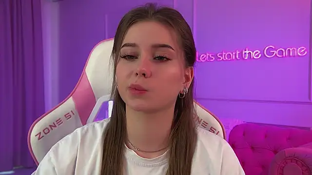 DianaVert's Live Chat Room