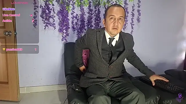 GreisyAndHazzan Adlı Modelin Canlı Sohbet Odası
