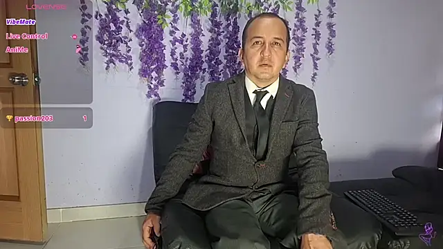 GreisyAndHazzan Adlı Modelin Canlı Sohbet Odası
