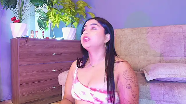 jade_brunnette Cameră chat live