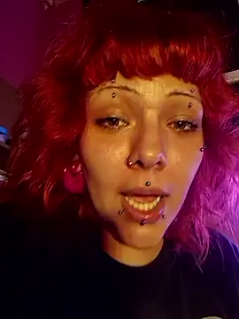 Sarah-Stoner Ruang Obrolan Langsung