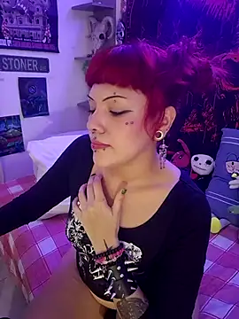 Sarah-Stoner – live chatrum