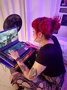 Sarah-Stoner's Live Chat Room