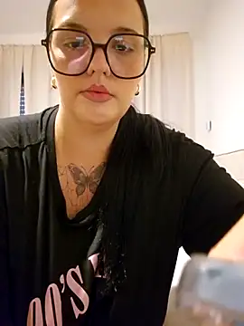 JUJUICY- Cameră chat live