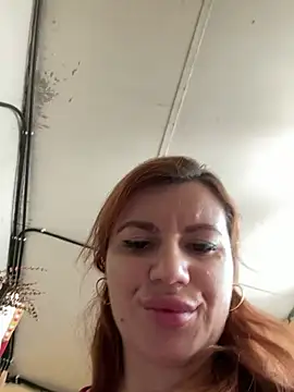 غرفة دردشة MayaMR المباشرة