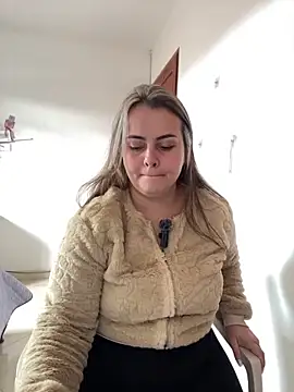 Im_Amelia Adlı Modelin Canlı Sohbet Odası