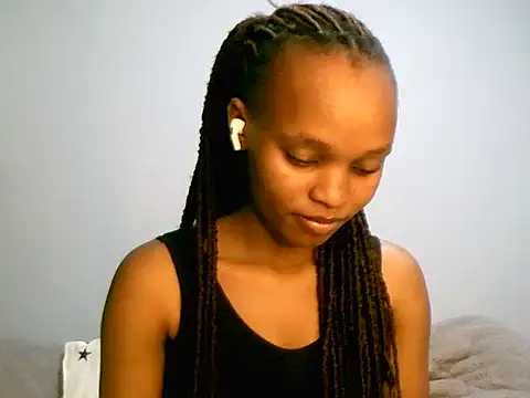pretty_maja – live chatrum
