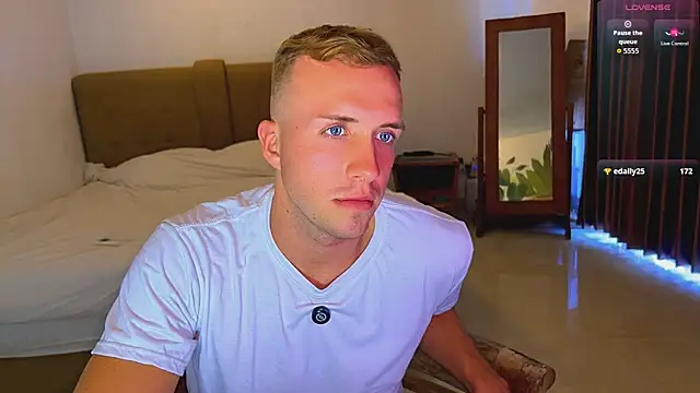 عرض كام tommy_cumfinger