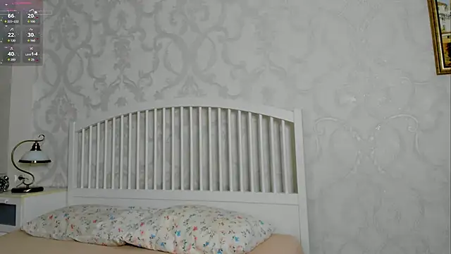 חדר צ'אט בשידור חי של Eva__Lewis
