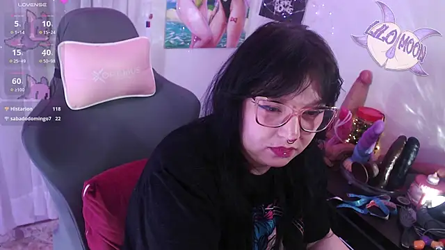 LiloMoon69のライブチャットルーム