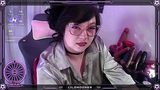 LiloMoon69: δωμάτιο απευθείας συνομιλίας