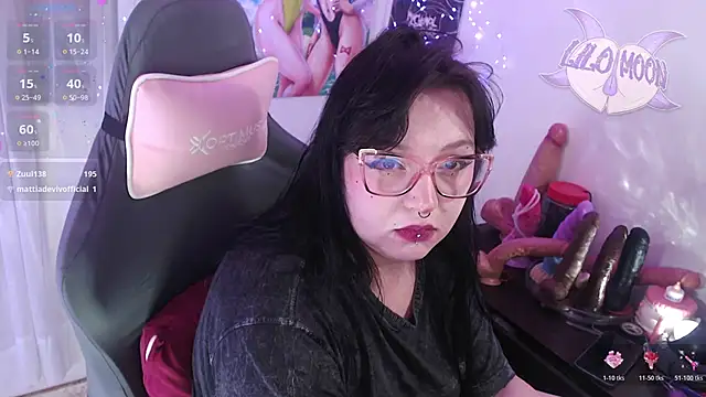 ห้องแชทสดของ LiloMoon69