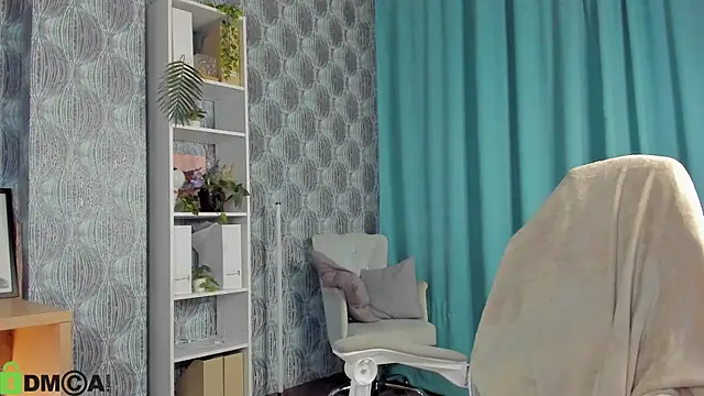 Živá chatovací místnost Nicole_Charm