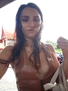 Bilik Sembang Langsung Izabella_Bella