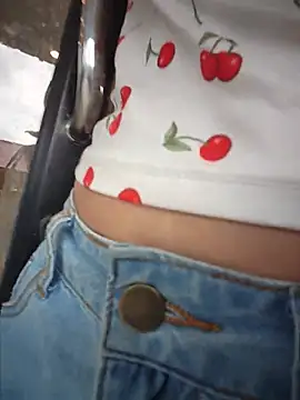 Izabella_Bella: δωμάτιο απευθείας συνομιλίας