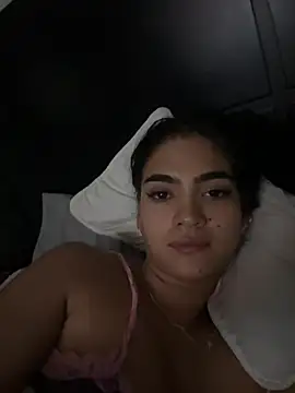 NatyFerrer_'s Live Chat Room