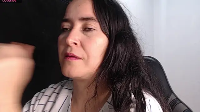 carla_slut_naugthy – live chatrum
