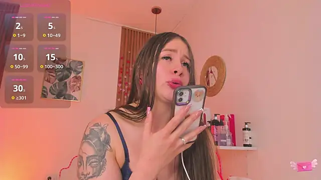 TiffanyWrightのライブチャットルーム