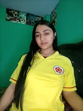 Nahiara_velez Adlı Modelin Canlı Sohbet Odası
