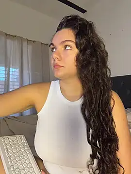 Phòng Chat Trực Tiếp Eva_stark10