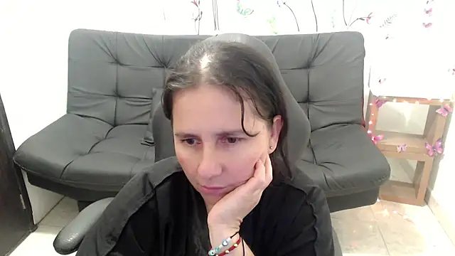victoria_jones' Live Chat Room