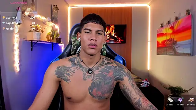 Damian_latinxxx: онлайн-секс-шоу