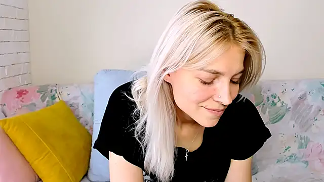 חדר צ'אט בשידור חי של FoxyKathryn