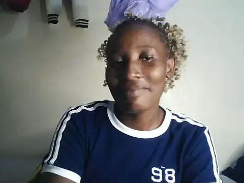 juiccypussy's Live Chat Room