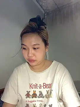 ห้องแชทสดของ Almira6868