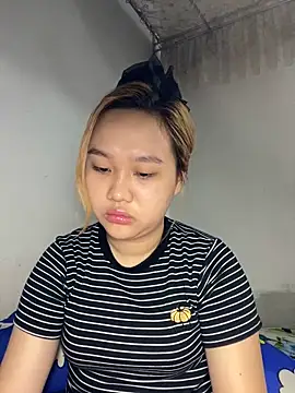 Chat soba uživo modela Almira6868