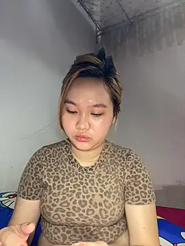 Almira6868 Cameră chat live
