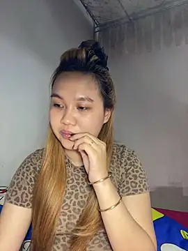 Almira6868 – live chatrum