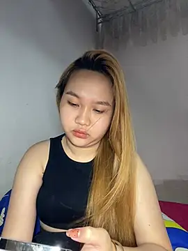 Almira6868 Cameră chat live