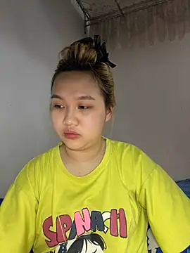 Almira6868 Cameră chat live